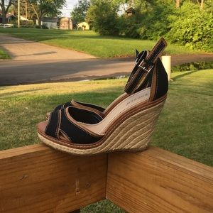 Ankle strap wedge (size)